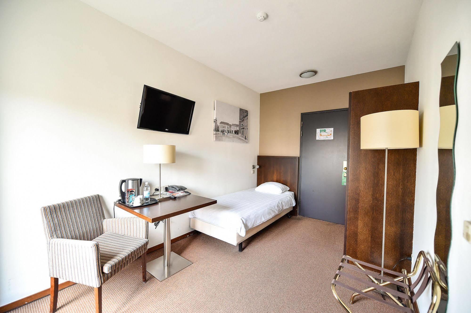 ווירט Hotel Munten מראה חיצוני תמונה